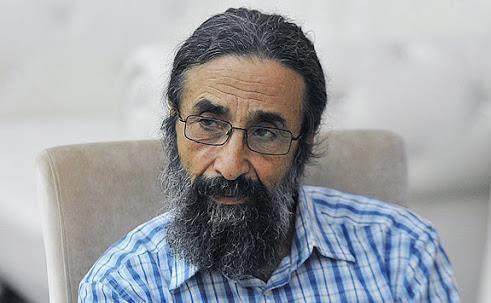 مجلسی ها بیایند و بر این بازار آشفته سینما دستی بکشند، این مجلسی ها بیایند و بر این بازار آشفته سینما دستی بکشند، این سینما فیلم های بزک کرده بالیوودی می خواهد چه کار!